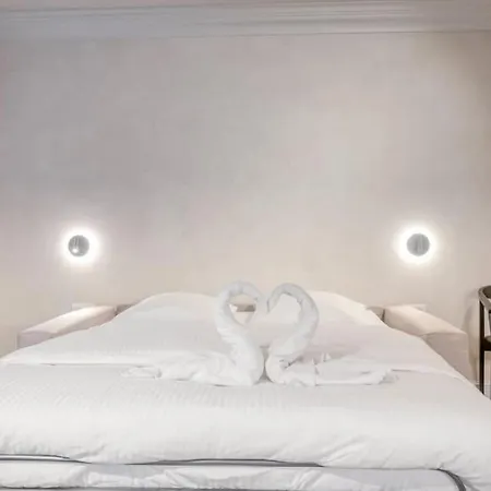 Chic 3p Retreat In Heart Of * Gandawa